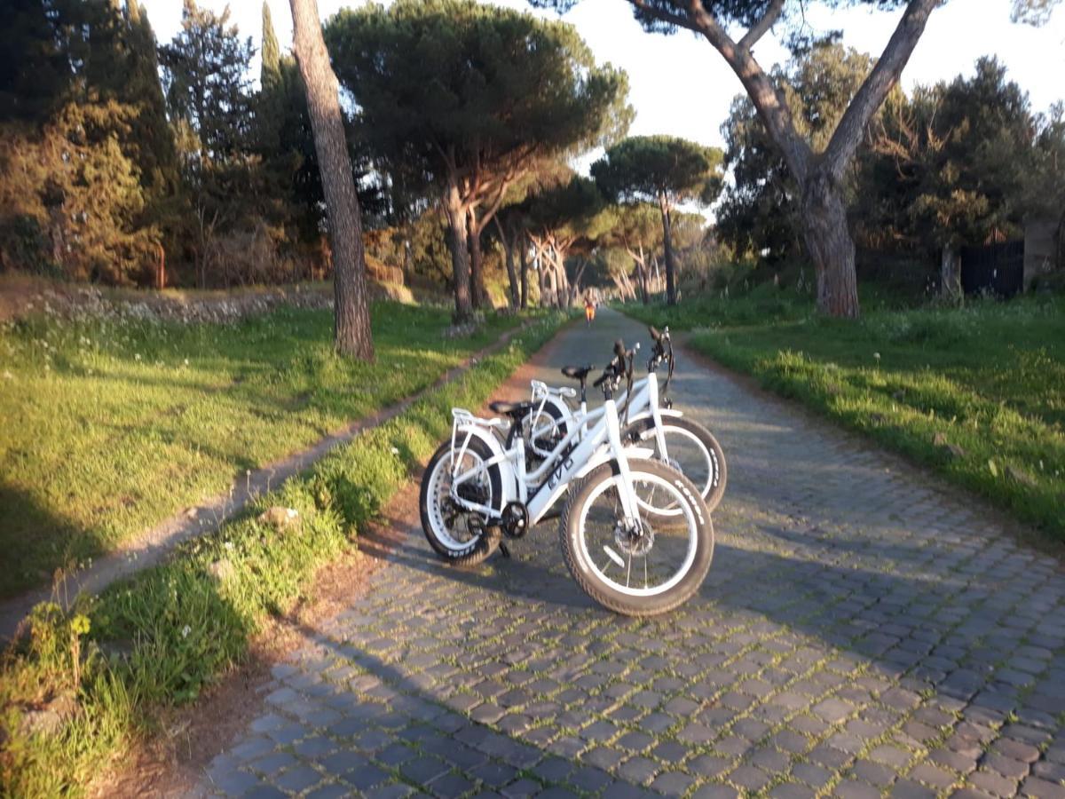 Bici Grill Decimo Miglio Aeroporto Ciampino Francigena Country House ภายนอก รูปภาพ